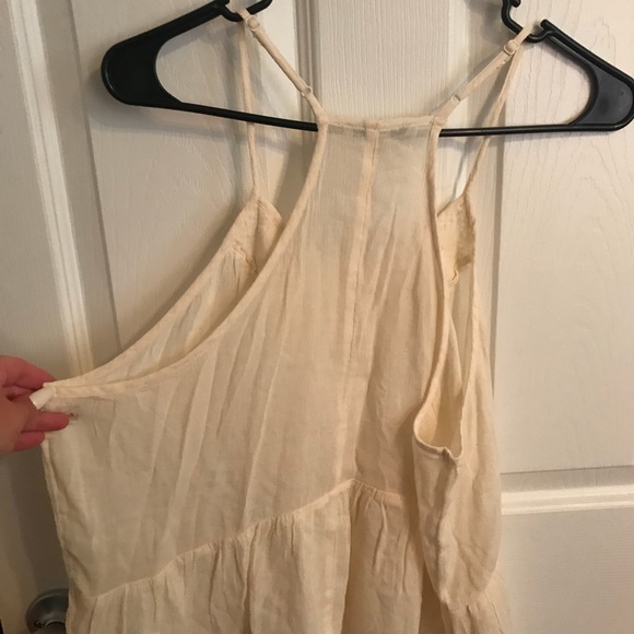 American Eagle Cream Tank Top - Picture 2 of 2